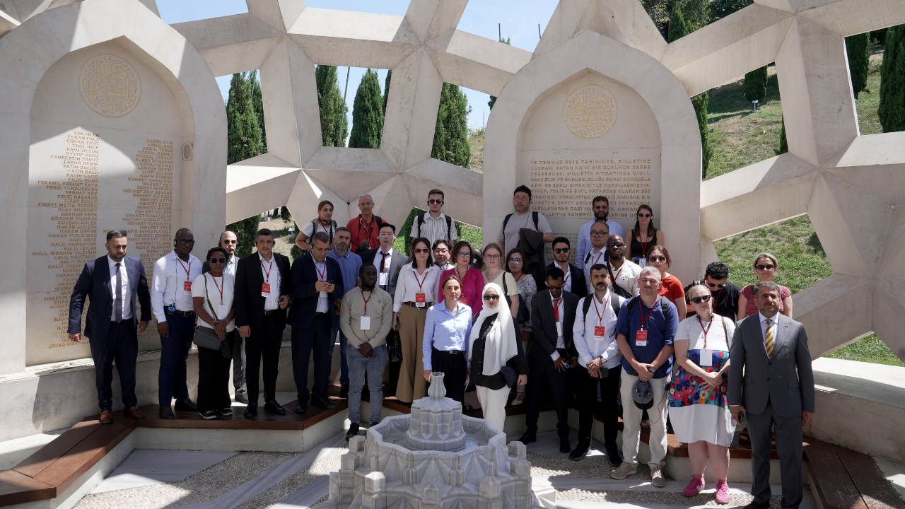 Uluslararası medya temsilcileri Hafıza 15 Temmuz Müzesi'ni ziyaret etti