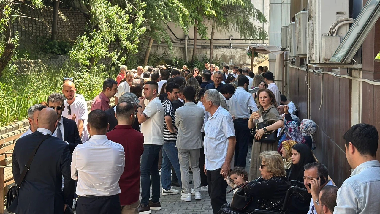 Nikah salonlarında 6 Haziran yoğunluğu