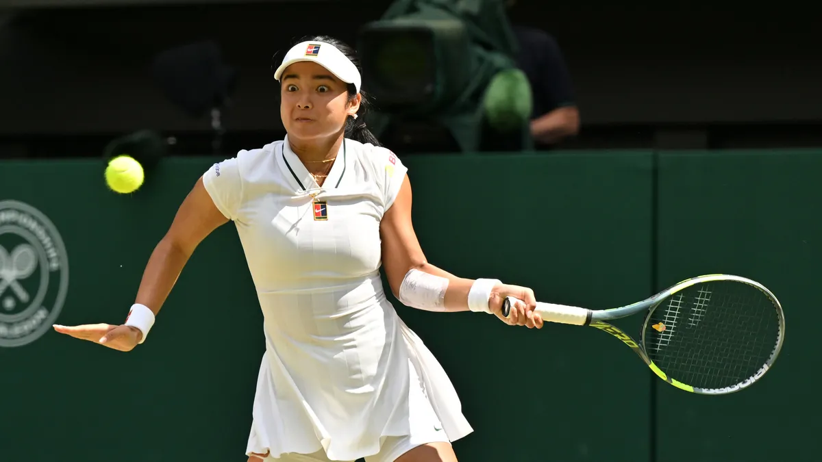 Mucize'nin adı Alexandra Eala! Wimbledon'da Iga Swiatek'i devirdi