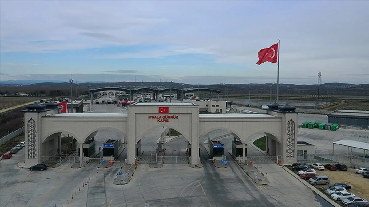 Bakanlık duyurdu: İpsala'da 3 milyar TL'lik uyuşturucu operasyonu: 4,3 ton yasaklı madde ele geçirildi