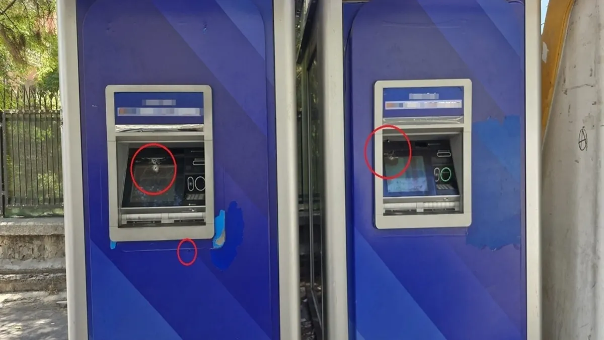 Diyarbakır’da 2 banka ATM'si kurşunlandı