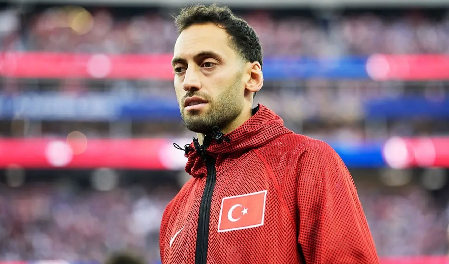 Hakan Çalhanoğlu sessizliğini bozdu! 'Hakkınızı helal edin'