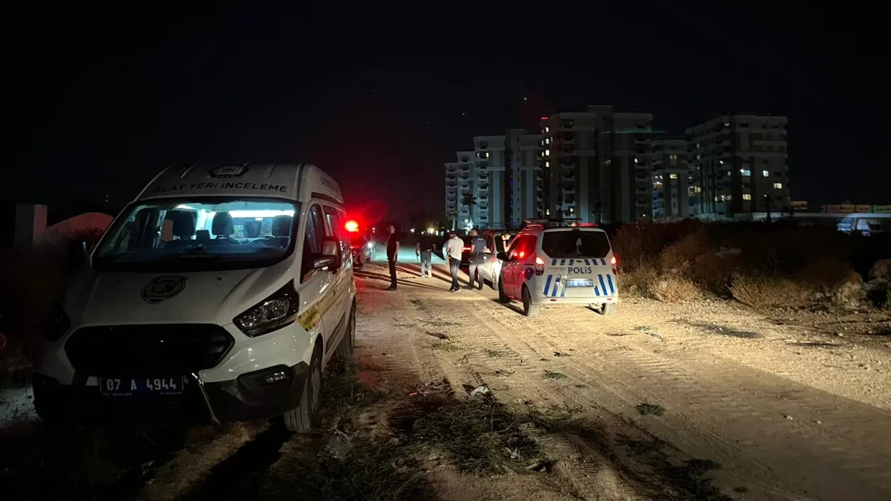 Cezaevinden çıktı, boş arazide ölü bulundu