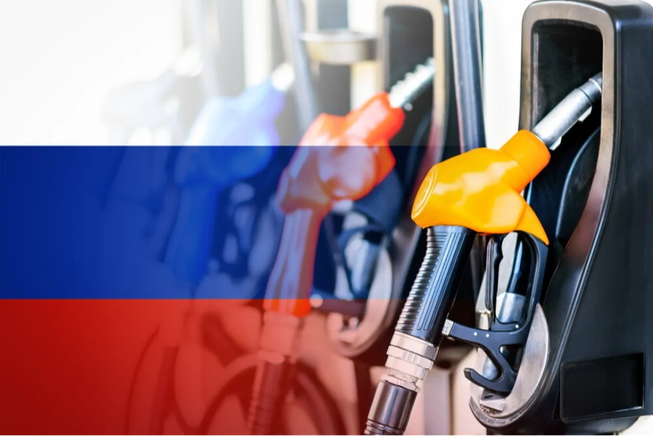 Kendi petrolünü benzin olarak geri satın alıyor! Rusya tarihinde bir ilk: Çareyi o ülkede aradılar