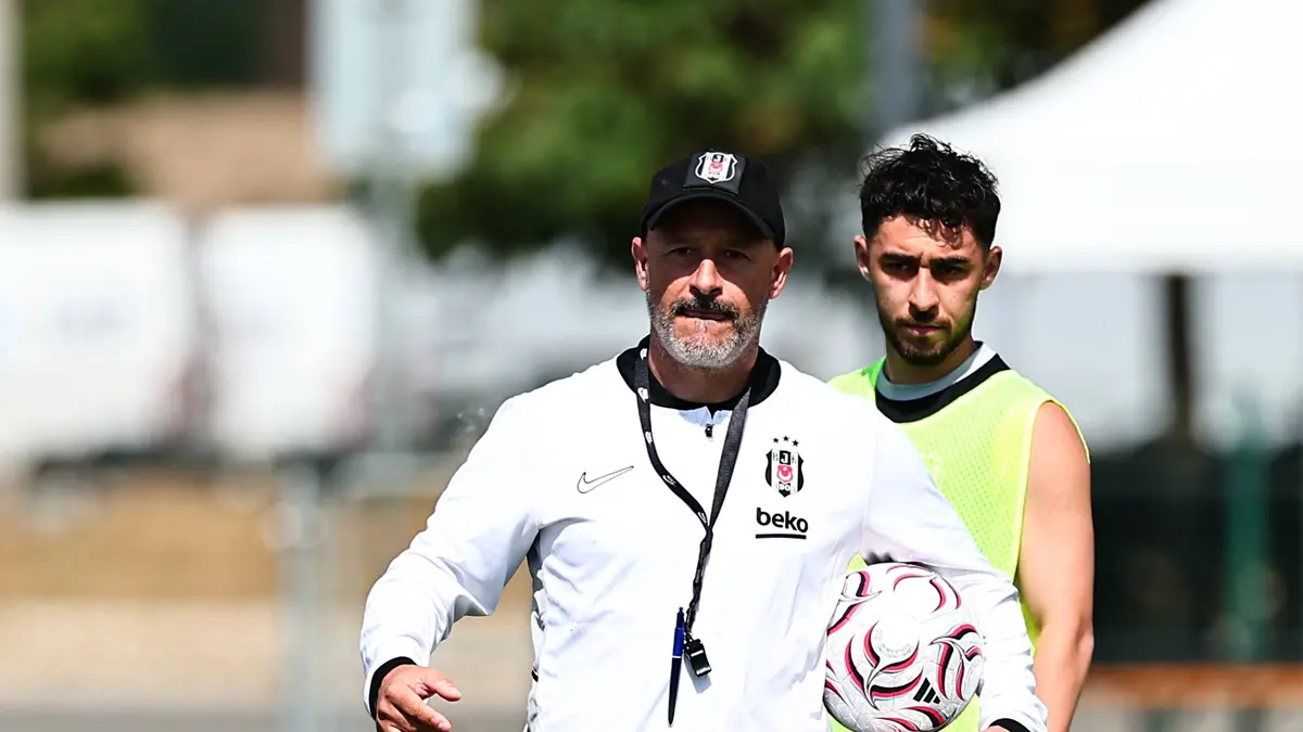 Beşiktaş, yeni sezon hazırlıklarını çift antrenmanla sürdürdü