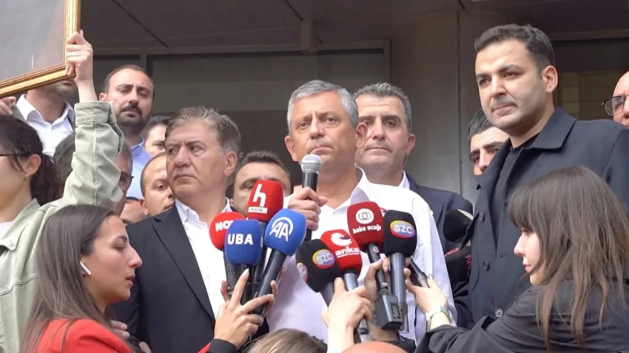 Özgür Özel'in kuracağı yeni parti Hazine yardımı alabilecek mi?