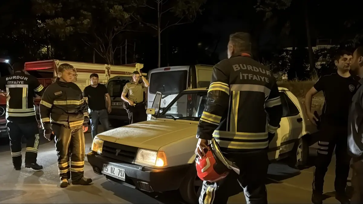 Araçta hareketsiz bulunmuştu... Hastanede hayatını kaybetti