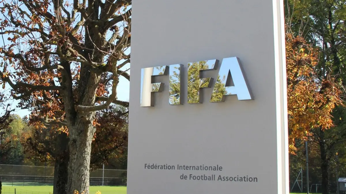 FIFA'dan 3 Türk kulübüne transfer yasağı!