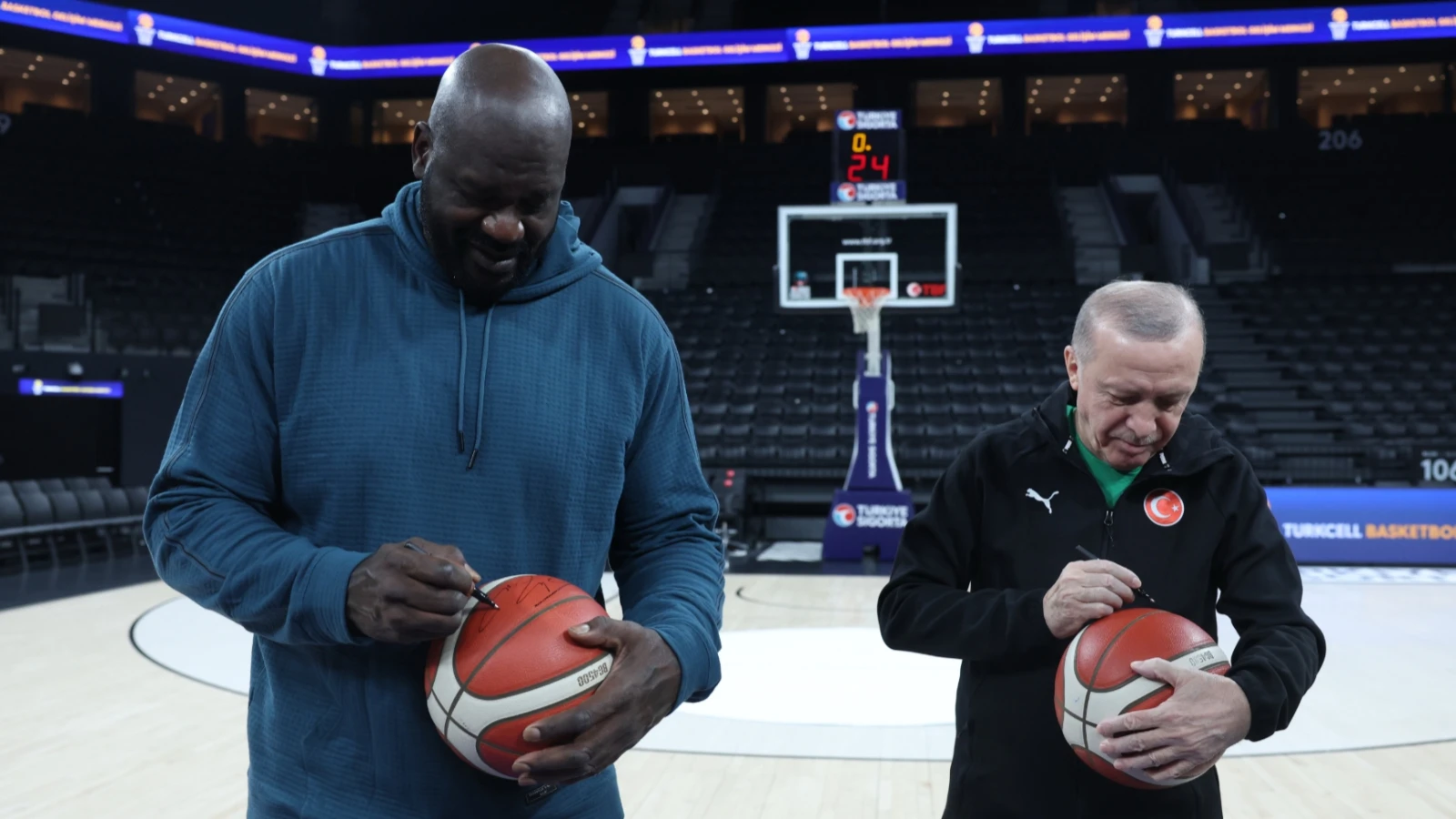 Shaquille O'Neal: Türkiye'yi çok seviyorum, Türkiye çok güzeldi