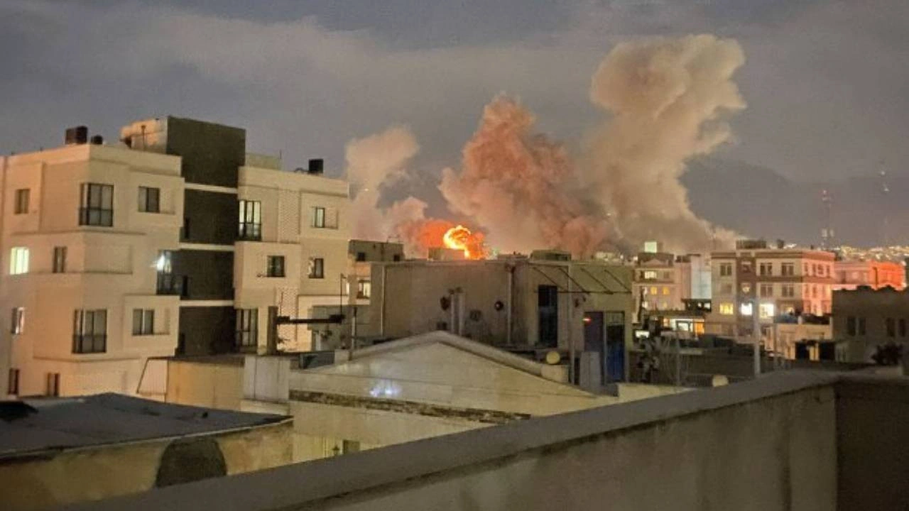 ABD operasyonu genişletti! İran'a yeni hava saldırıları başladı