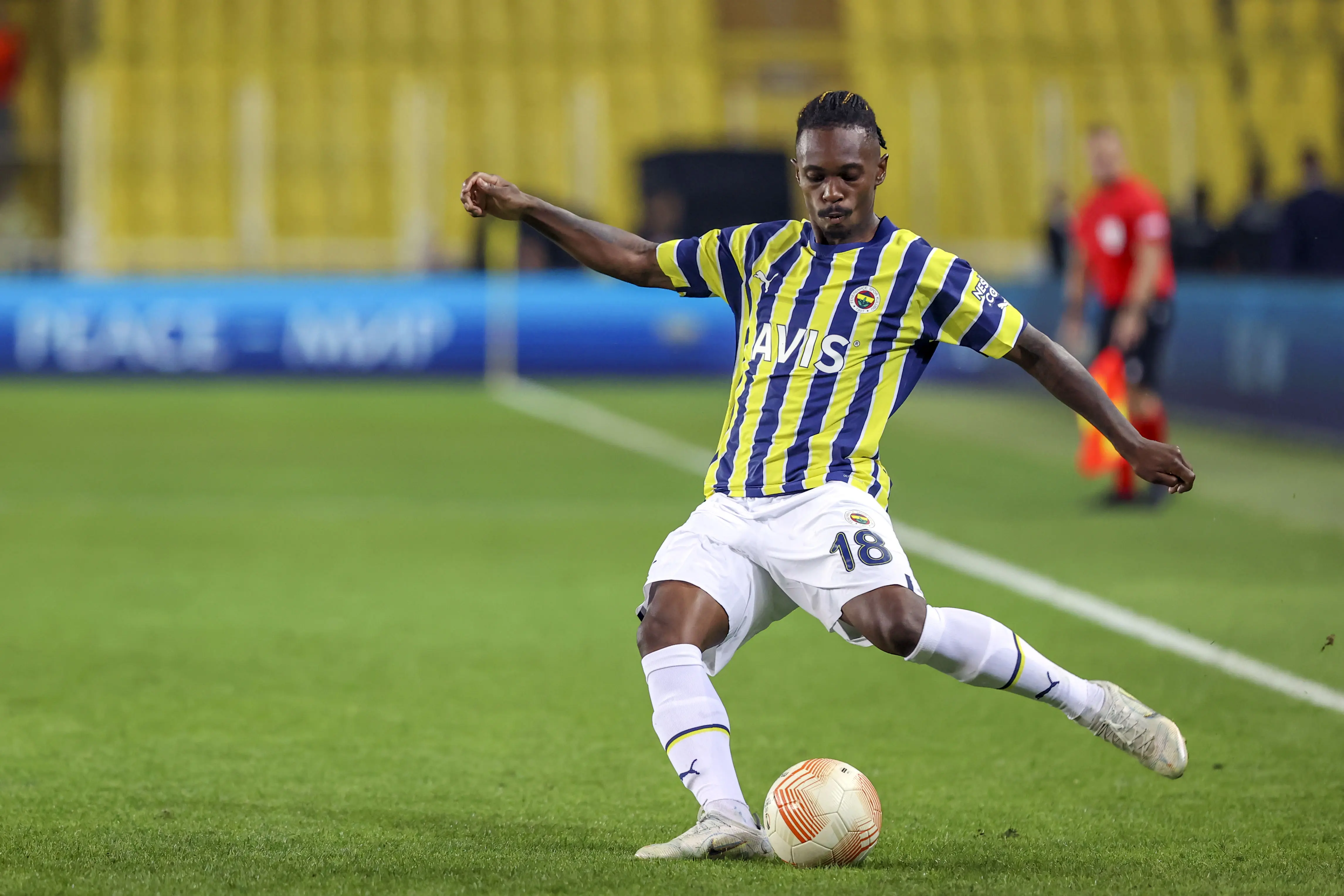 Bursaspor, Lincoln Henrique'yi kadrosuna kattı
