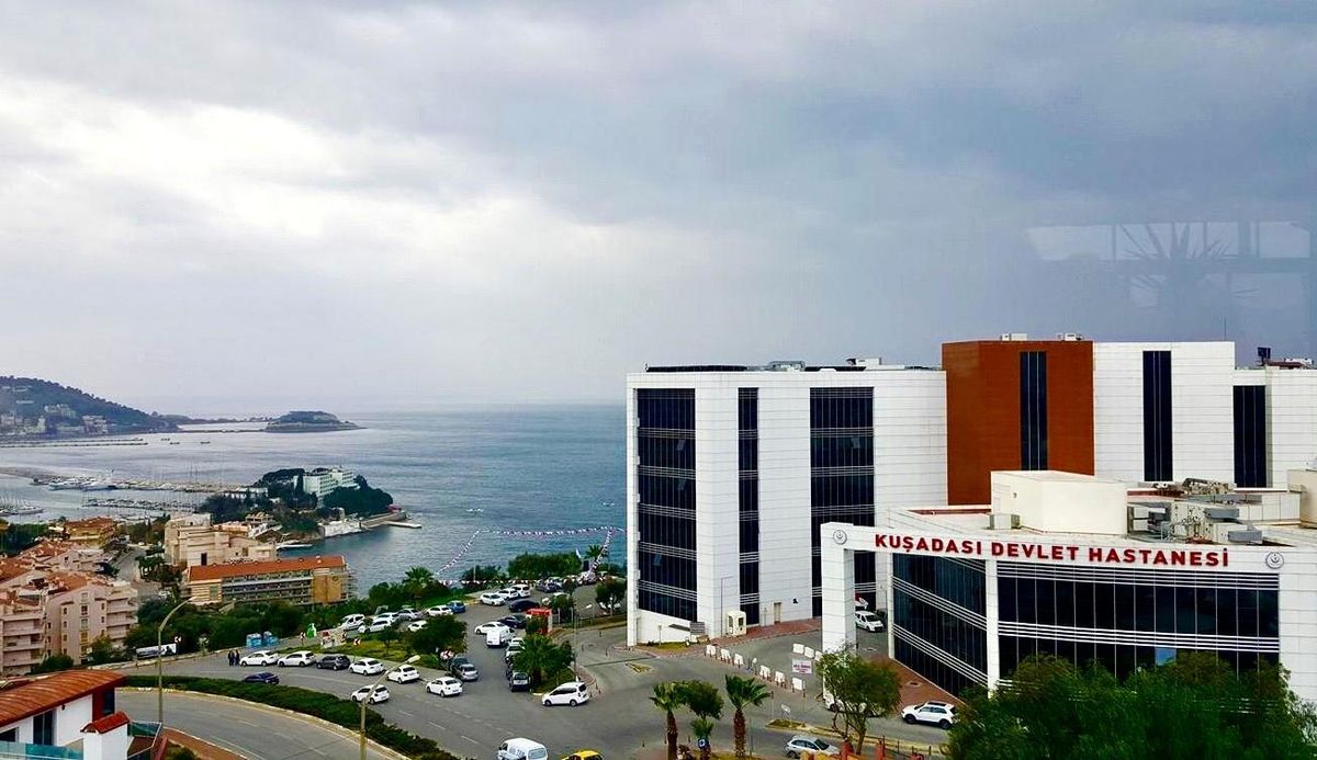 Kuşadası'nda 5 yıldızlı otelde zehrilenme iddiası