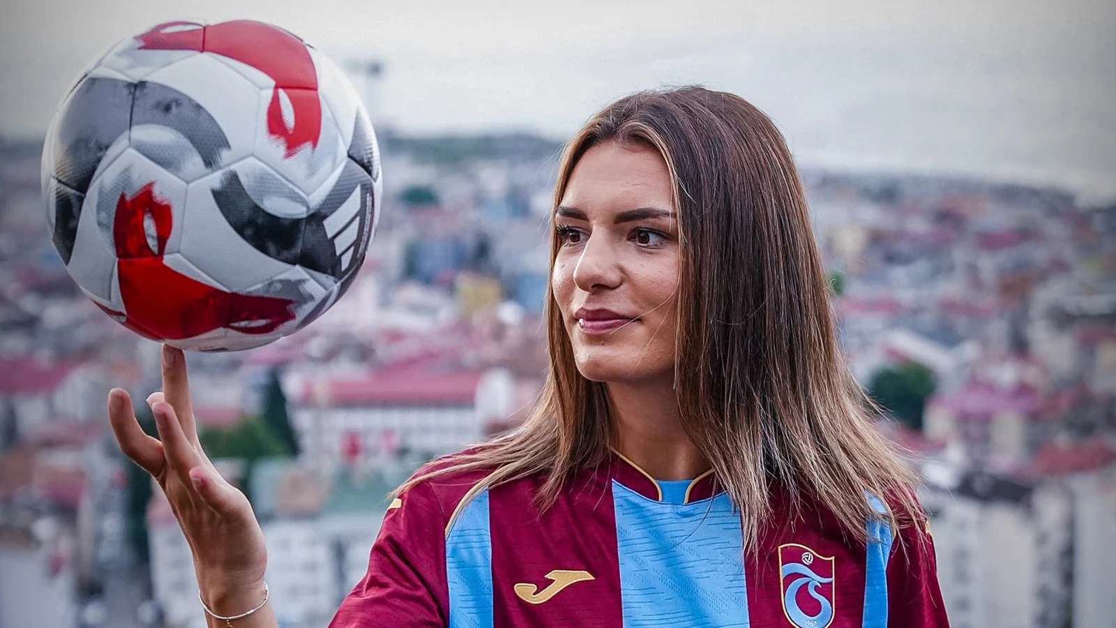 Trabzonspor, Blerta Smaili'yi kadrosuna kattı