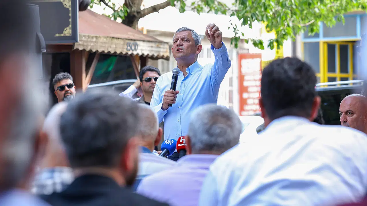 Özgür Özel'den Adana çıkarması: İlçe ilçe program belli oldu