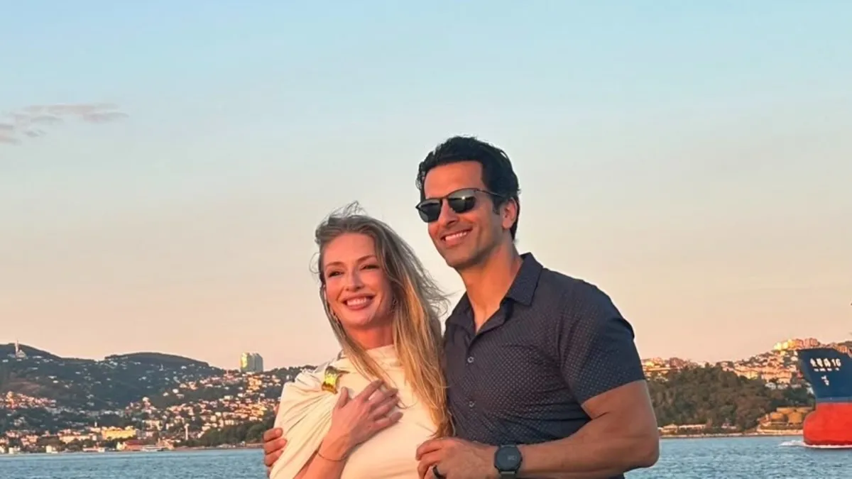 Yasemin Allen’a düğün gibi doğum günü kutlaması!