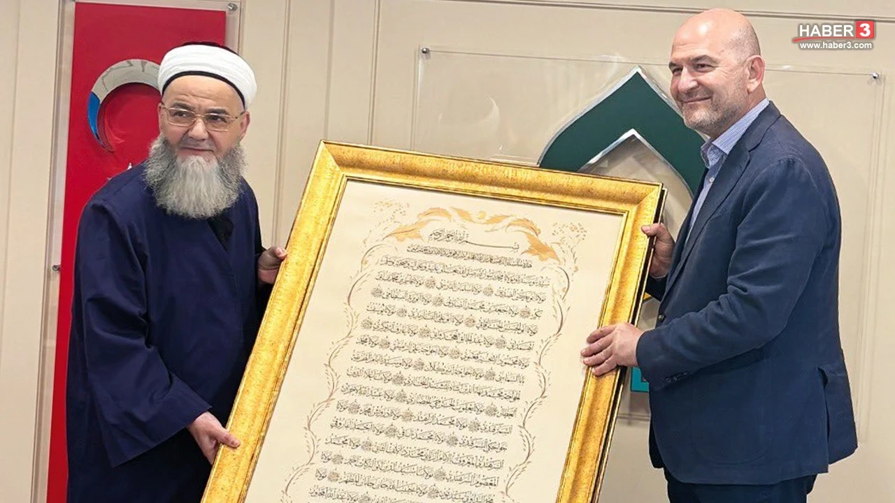 AK Partili Soylu, cübbeliye ilginç ziyaret: Suriye'yi ve Türk toplumunu konuşmuşlar!