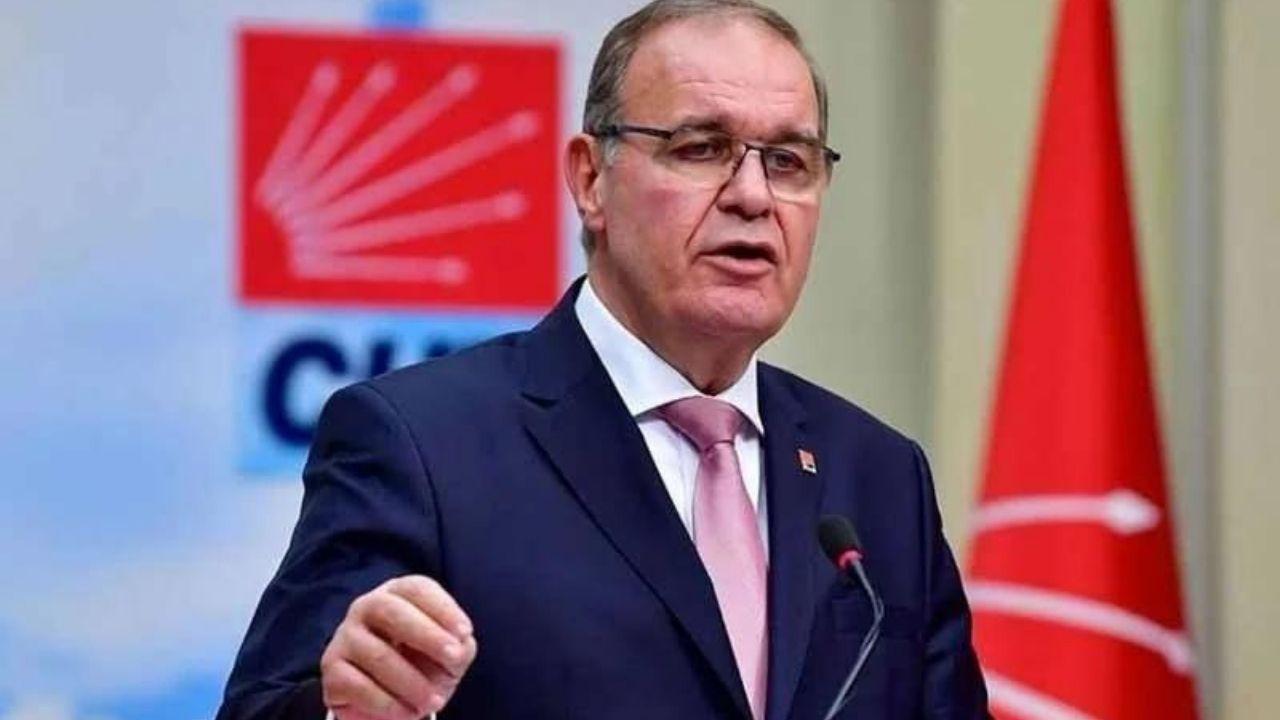 Faik Öztrak'tan Özgür Özel yönetimine sert eleştiriler