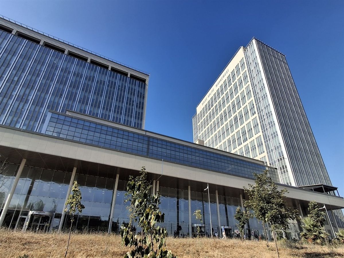 Tutuklu eski imar ve şehircilik müdüründen duruşma salonunda eski belediye başkanına 'emekli maaşı' sitemi