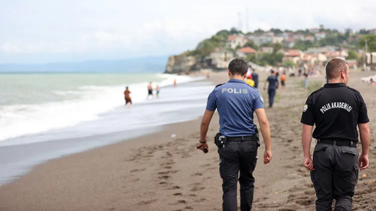 Düzce'nin bir ilçesinde denize girmek yasaklandı