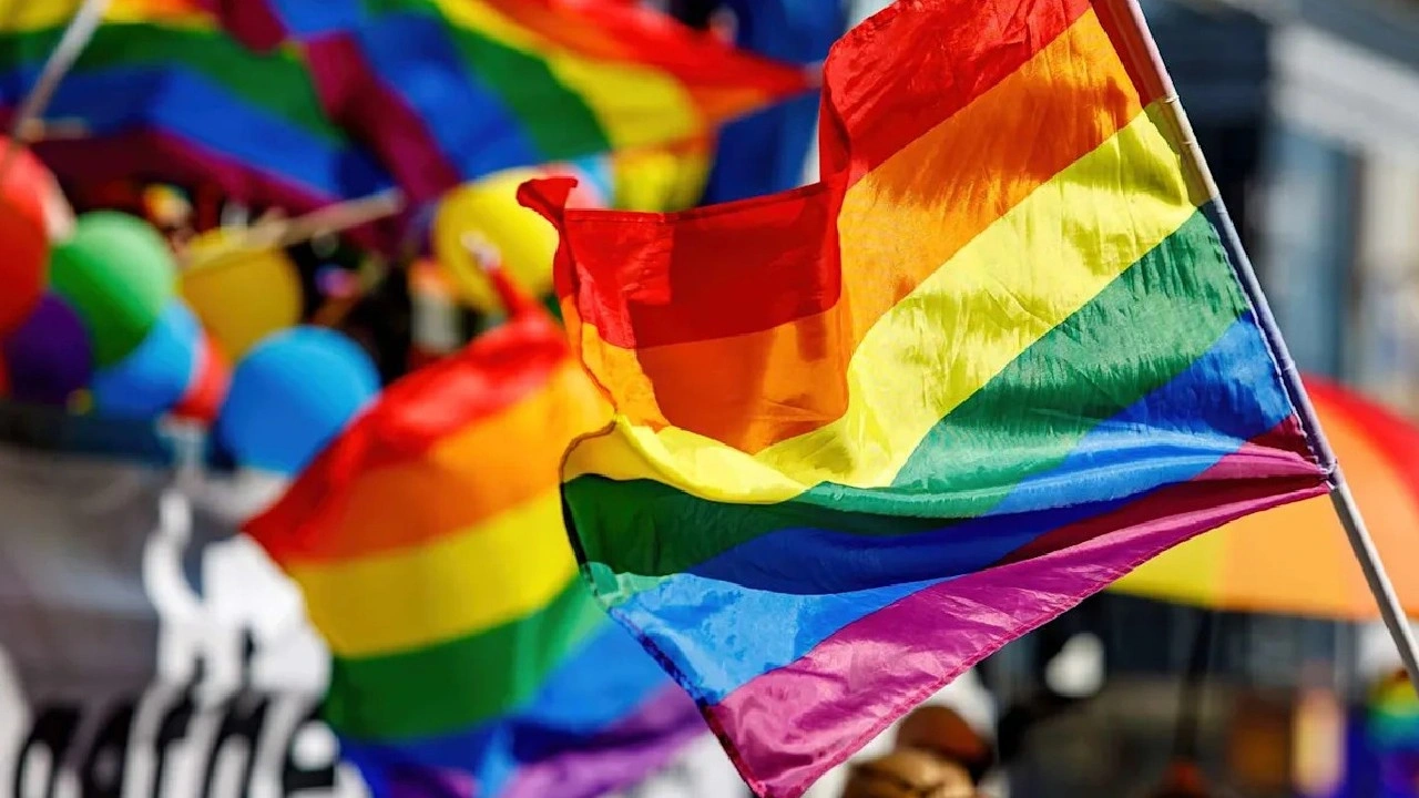 Kadın ve LGBTİ+ örgütlerinin X hesaplarına erişim engeli getirildi