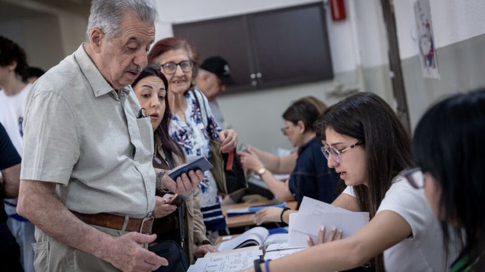 Ermenistan'da seçimler sona erdi