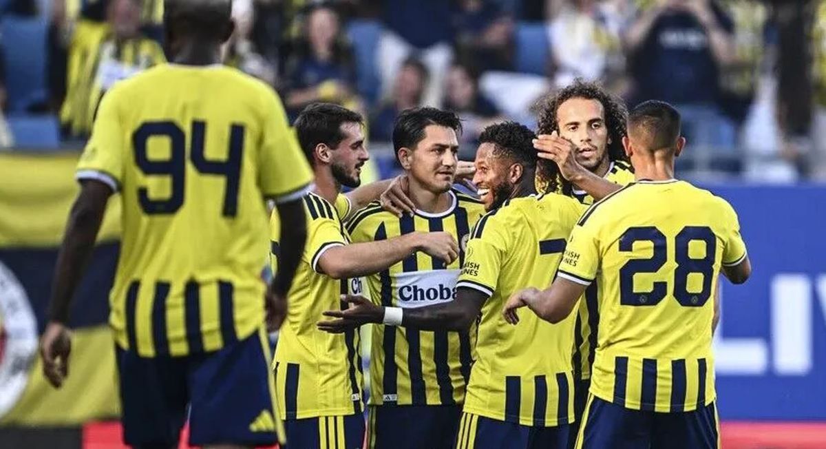 Fenerbahçe 11'i! Maç kadrosu Fenerbahçe Gornik Zabrze ilk 11'ler belli oldu mu? Fenerbahçe Gornik Zabrze maç kadrosu ilk..