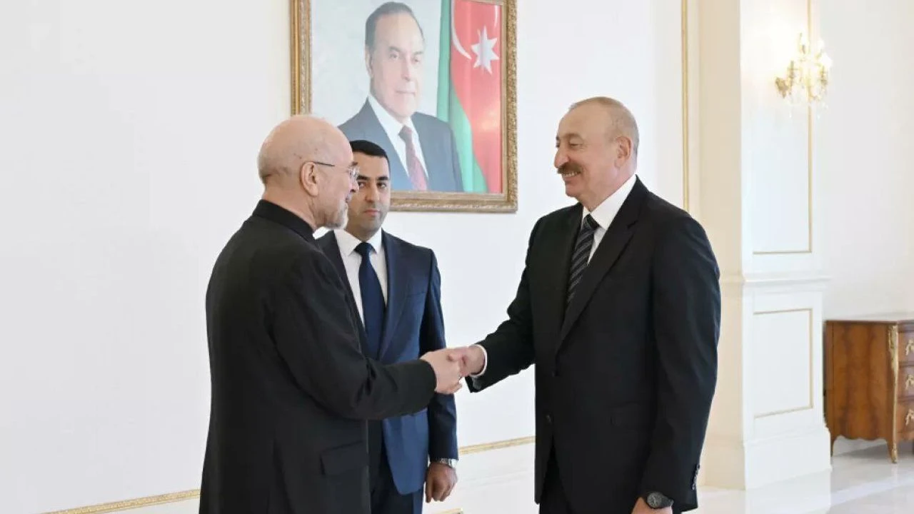 Aliyev ile Kalibaf Bakü’de görüştü: “Bölgede hiçbir savaş olmasın”