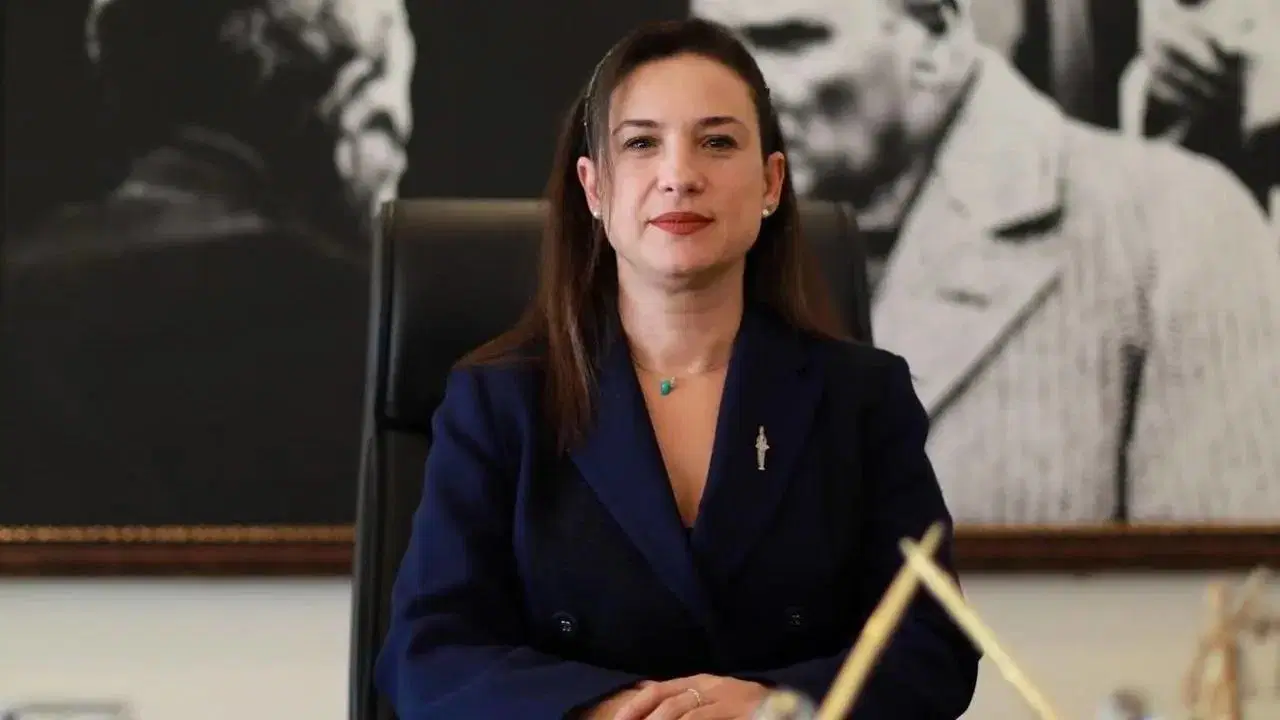Son dakika... Selçuk Belediyesi'nde toplu istifa: Meclis'te CHP'li üye kalmadı
