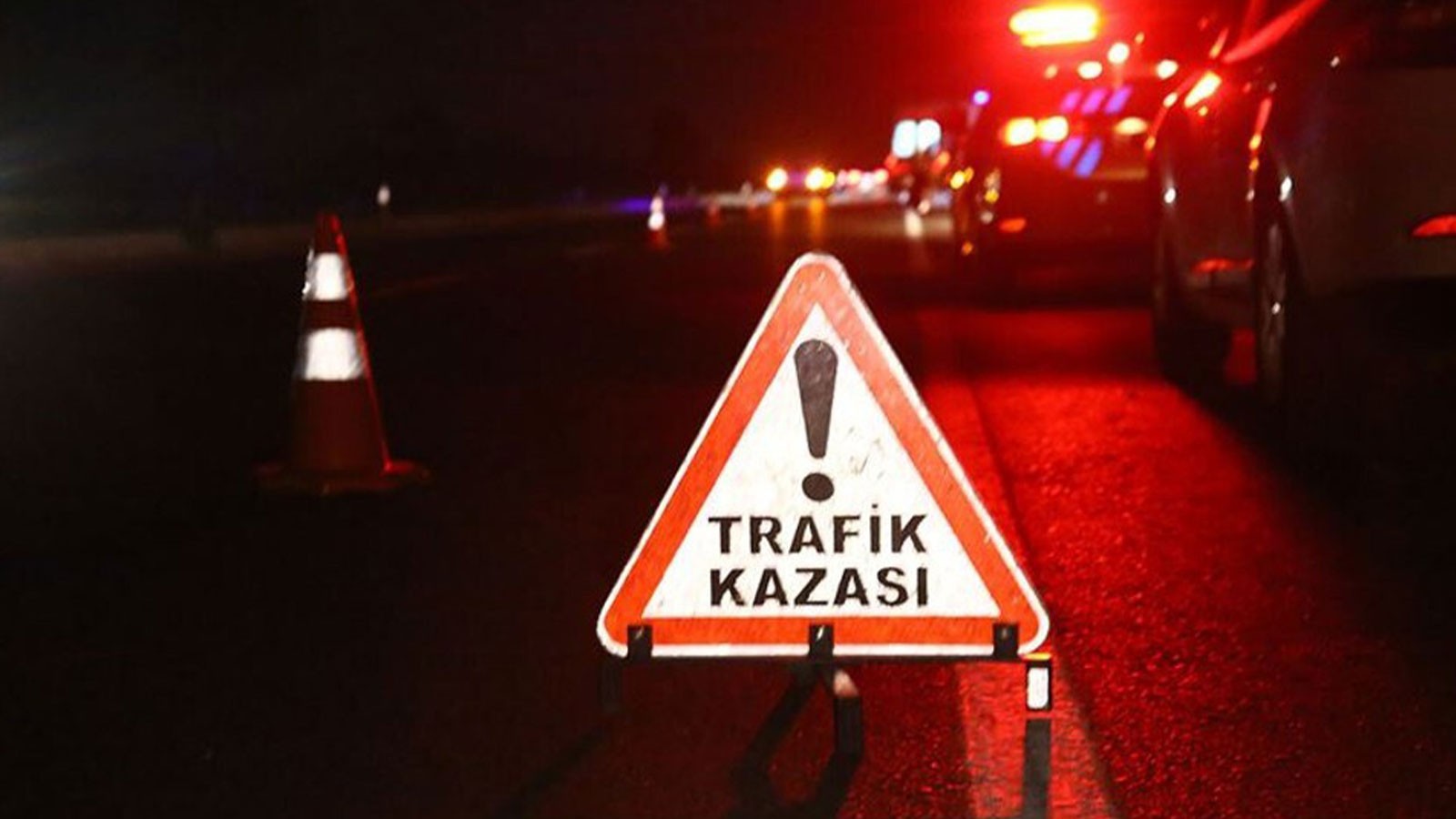 Erzurum'da facia gibi kaza! Takla atan araçta bebek dahil 3 kişi hayatını kaybetti