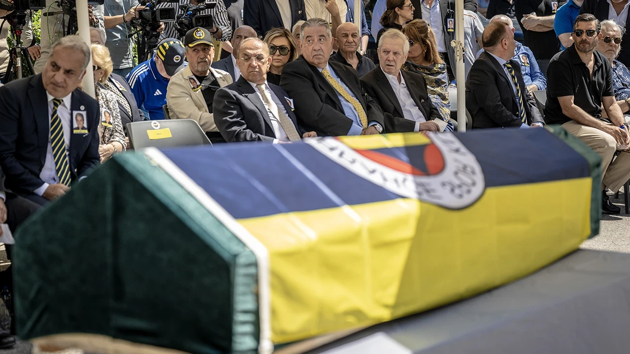 Fenerbahçe'de Derviş Köksal Özbek son yolculuğuna uğurlandı
