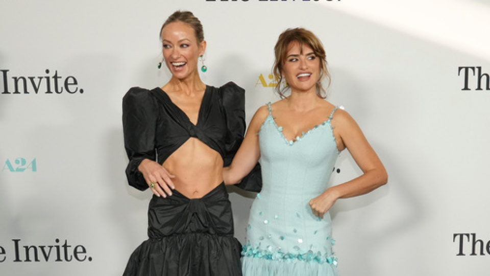 Penelope Cruz ve Olivia Wilde 'The Invite' galasında buluştu