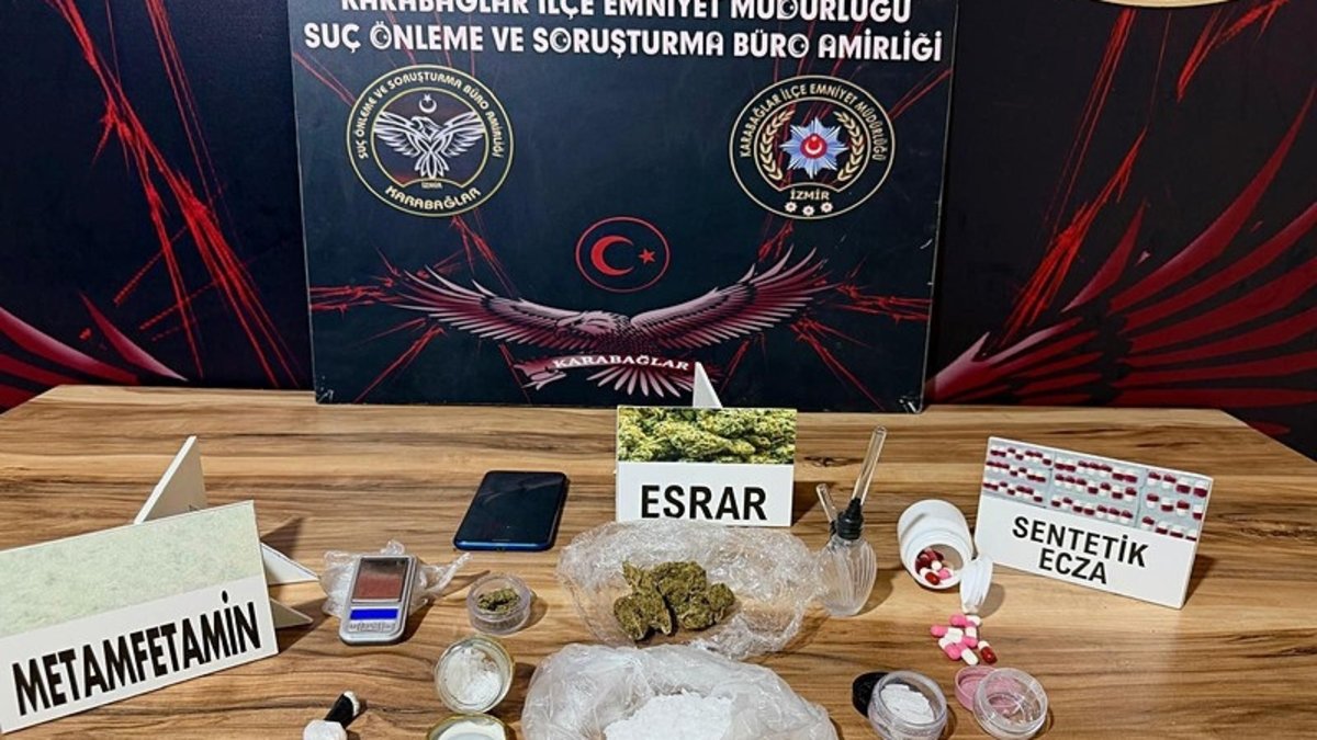 İzmir'de zehir tacirlerine geçit yok