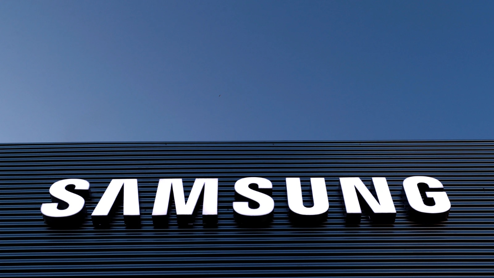 Samsung'un hissesi 19 kat kâr artışı tahminine rağmen resmen çöktü