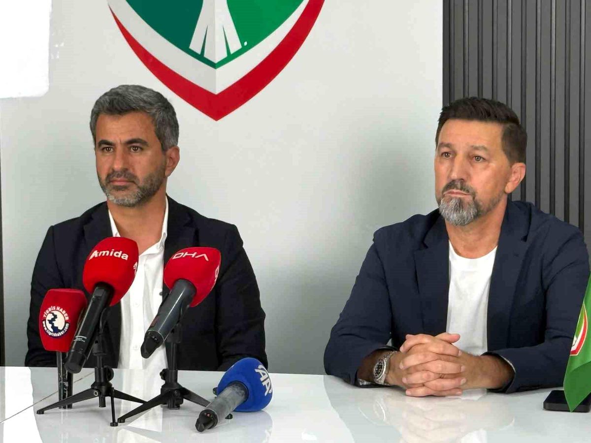 Amed Sportif Faaliyetler'de yeni teknik direktör Besnik Hasi oldu