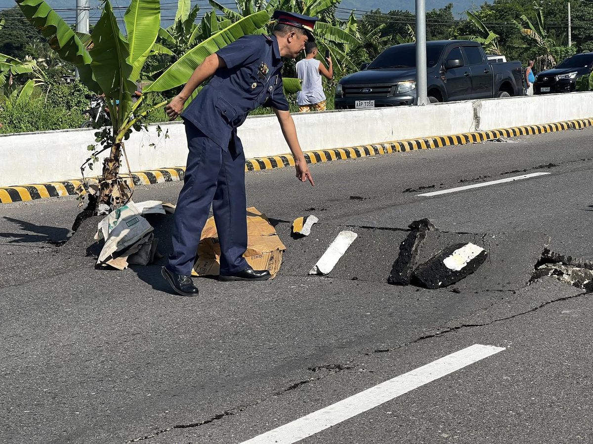 Endonezya, Filipinler'deki Depremin Ardından Verdiği Tsunami Uyarısını Kaldırdı