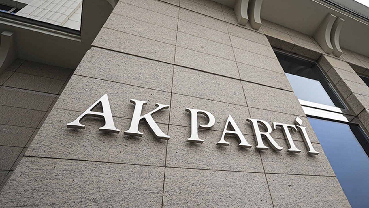 AK Partili meclis üyesinin paylaşımı kriz çıkardı! Tepkiler sonrası istifa etti