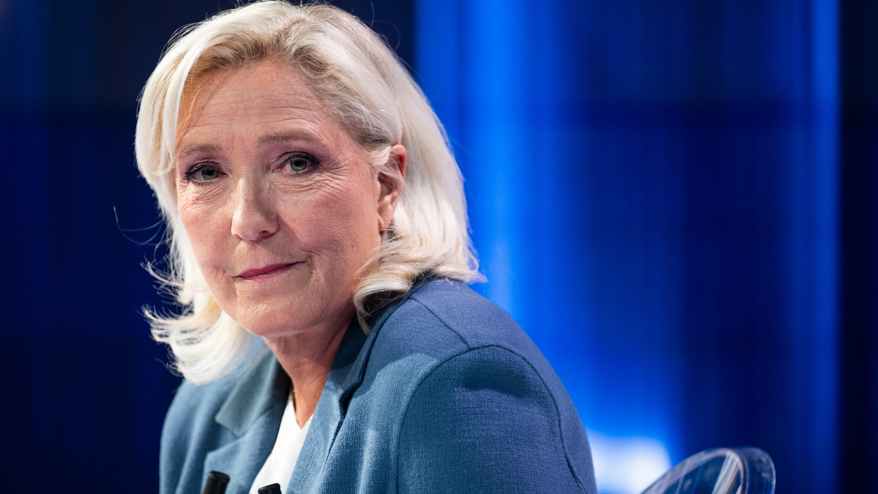 Le Pen cumhurbaşkanlığı kampanyasını başlattı