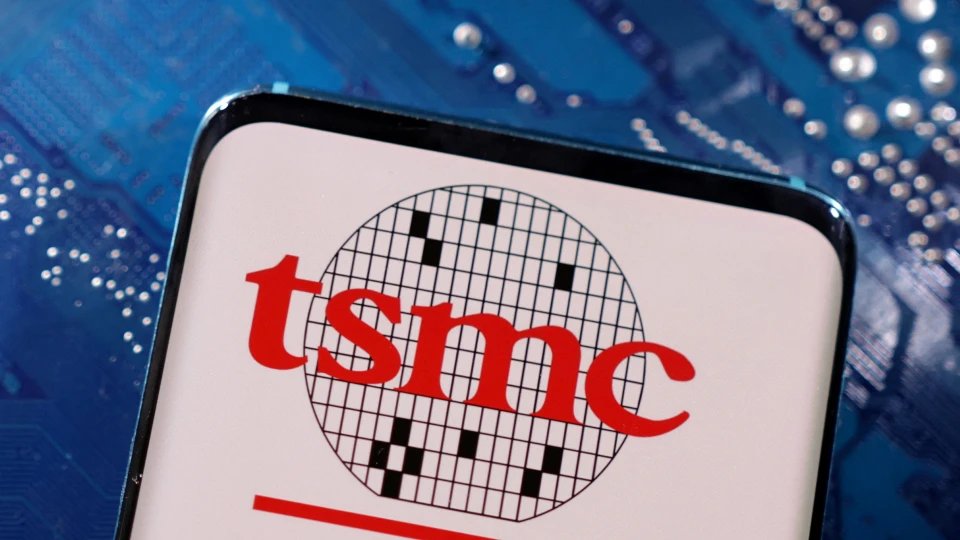 Teknoloji dünyasında kriz kapıda! TSMC'den 4 kat talep patlaması: Apple ve dev markaları zora sokacak yapay zeka hamlesi