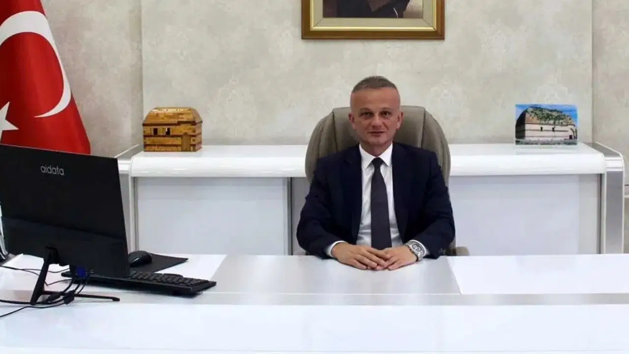 Erkan Minuz kimdir? Hamur Kaymakamı Erkan Minuz kaç yaşında, nereli?