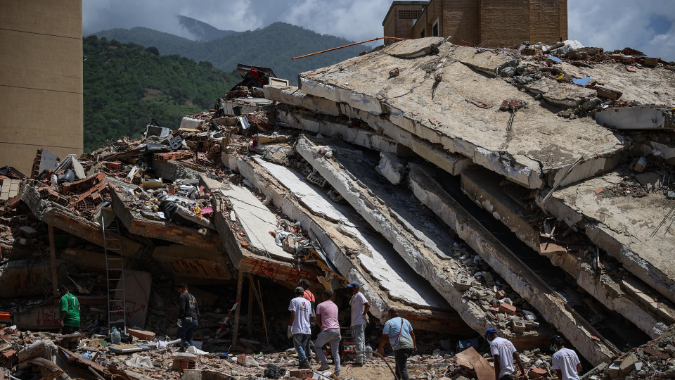 Venezuela'da yaşayan Türk vatandaşı depremlerde 38 kişiyi kurtardı