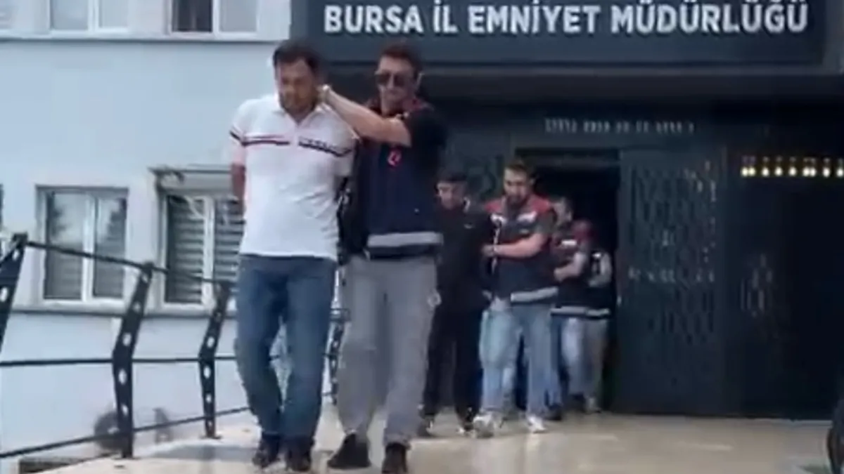 SON DAKİKA… Dolandırıcılar bu kez kurdukları tuzağa düştü! Polis ekiplerinden çeteye hesap kiralama tuzağı…