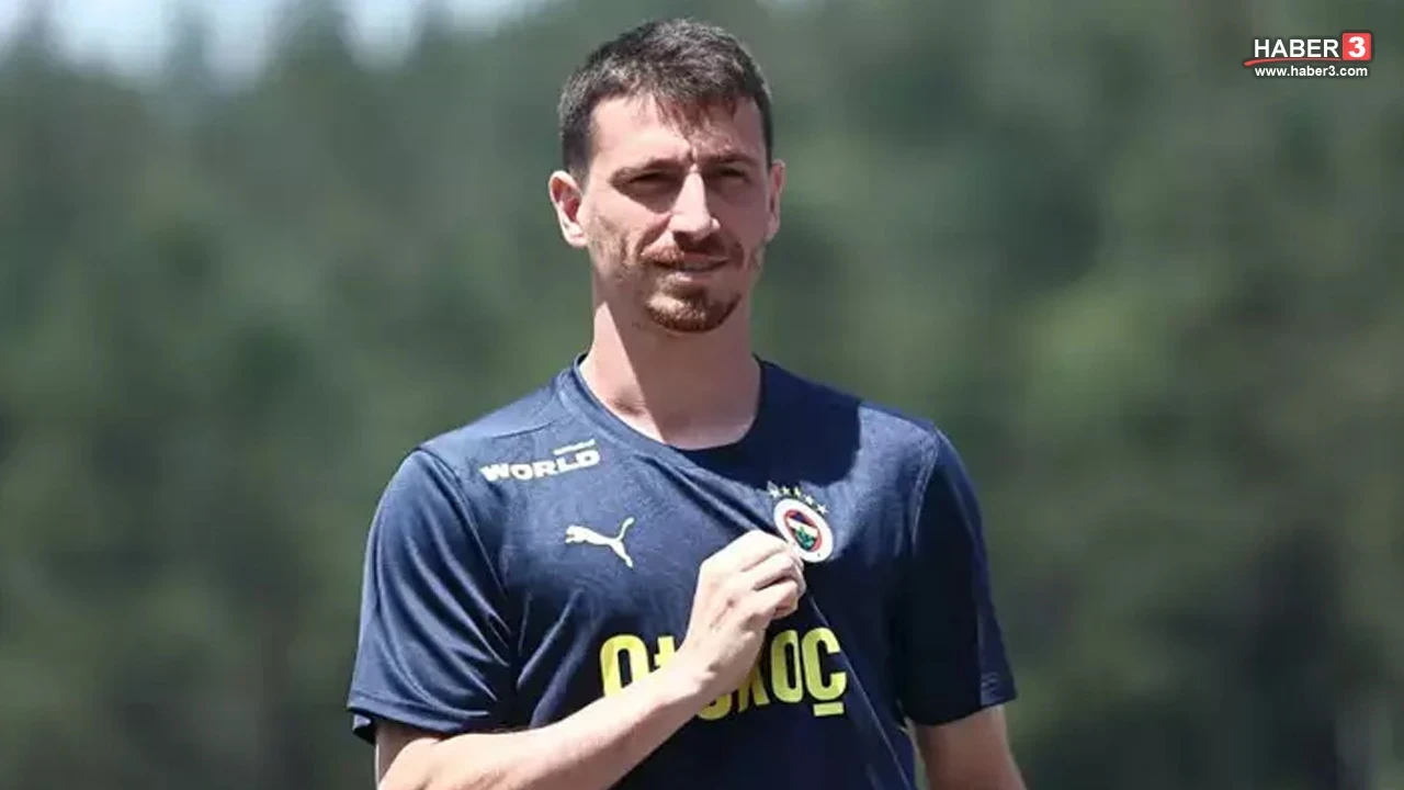 Mert Hakan Yandaş asgari ücrete imzayı attı!