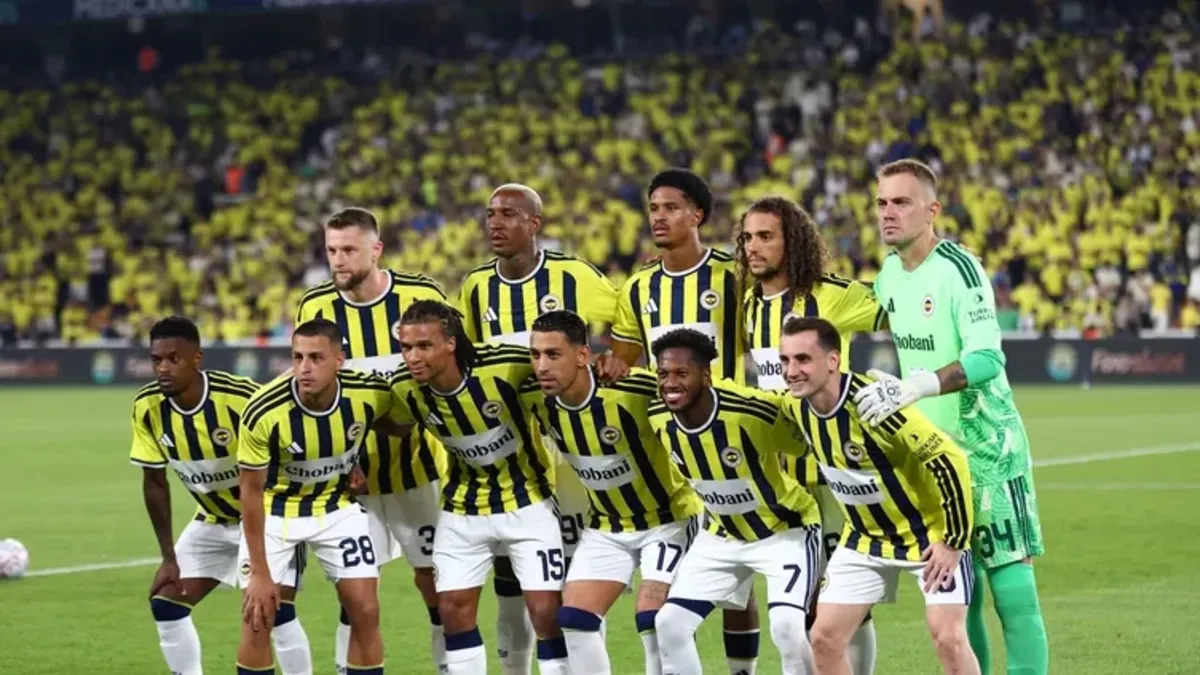 Fenerbahçe'de şoke eden sakatlık! Ake'nin durumu belli oldu: Rövanş maçında oynayacak mı?