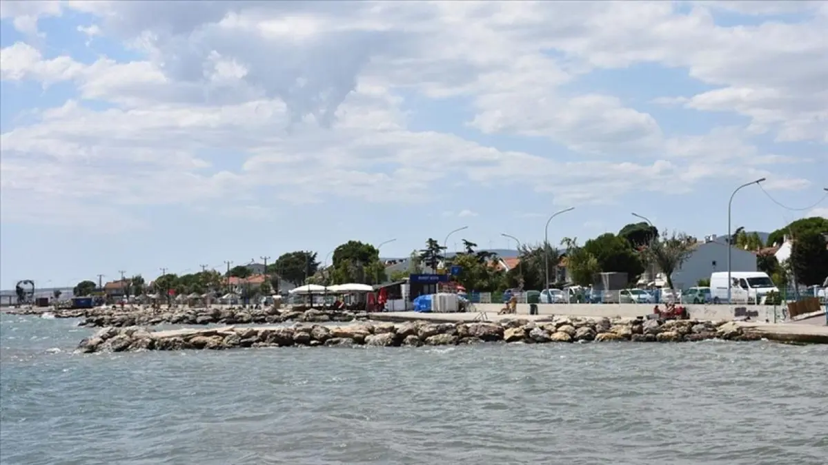 Tekirdağ'ın Saray ilçesinde denize girilmesi yasaklandı