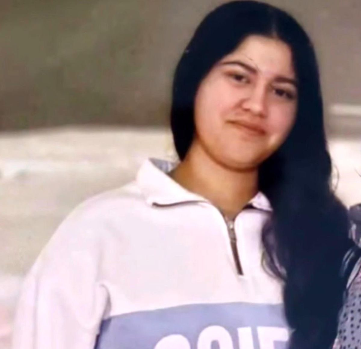 Siirt'te 5 katlı binanın çatısından düşen 15 yaşındaki kız hayatını kaybetti