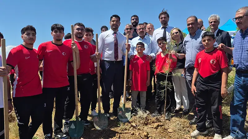 TGF Başkanı Akgün: Misyonumuz sadece sporcu yetiştirmek değil, halka ve çocuklara doğru örnekler sunabilmek