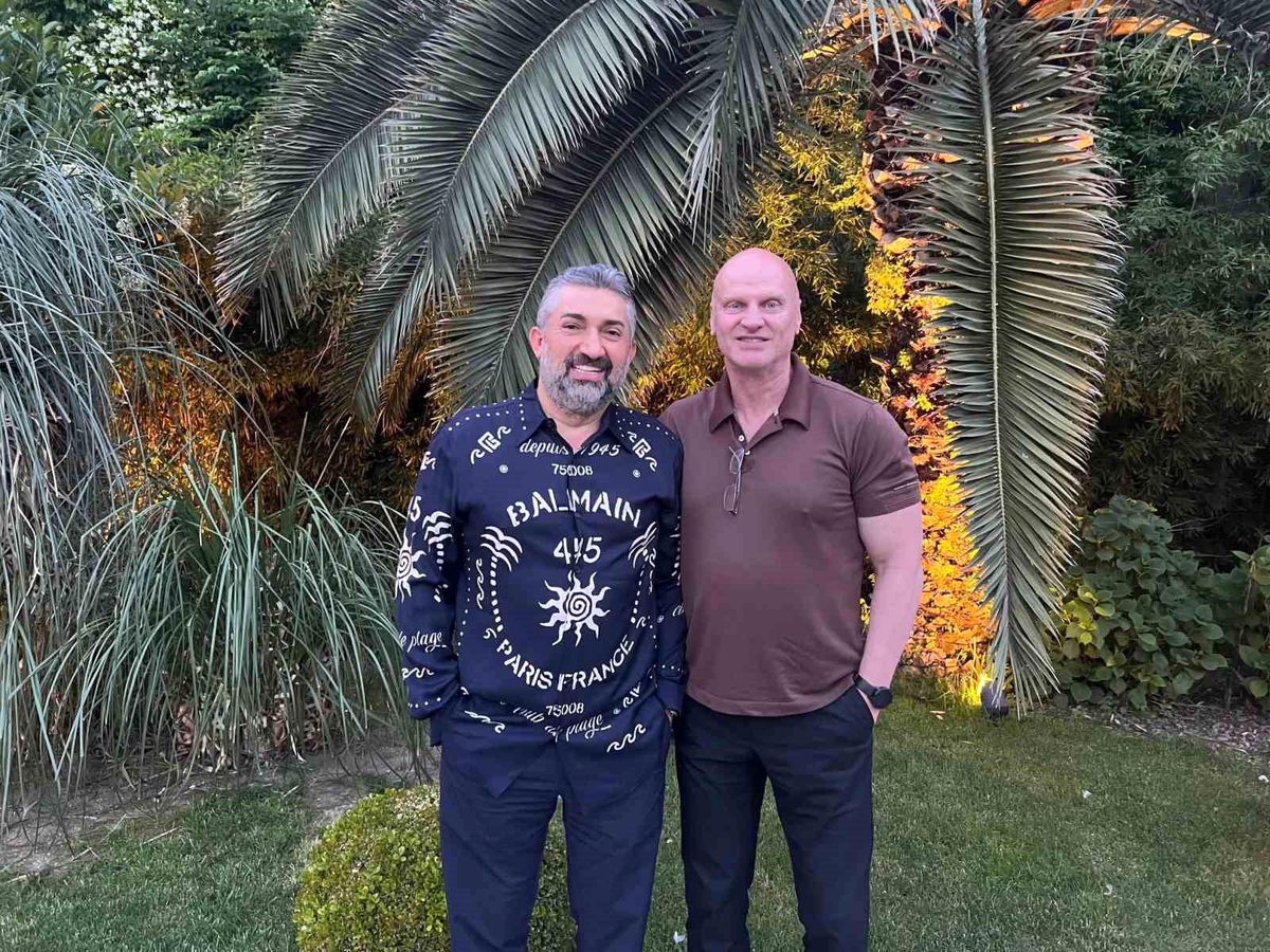 ARCA Çorum FK, Arsenal'in eski scoutu Jürgen Kost ile bir araya geldi