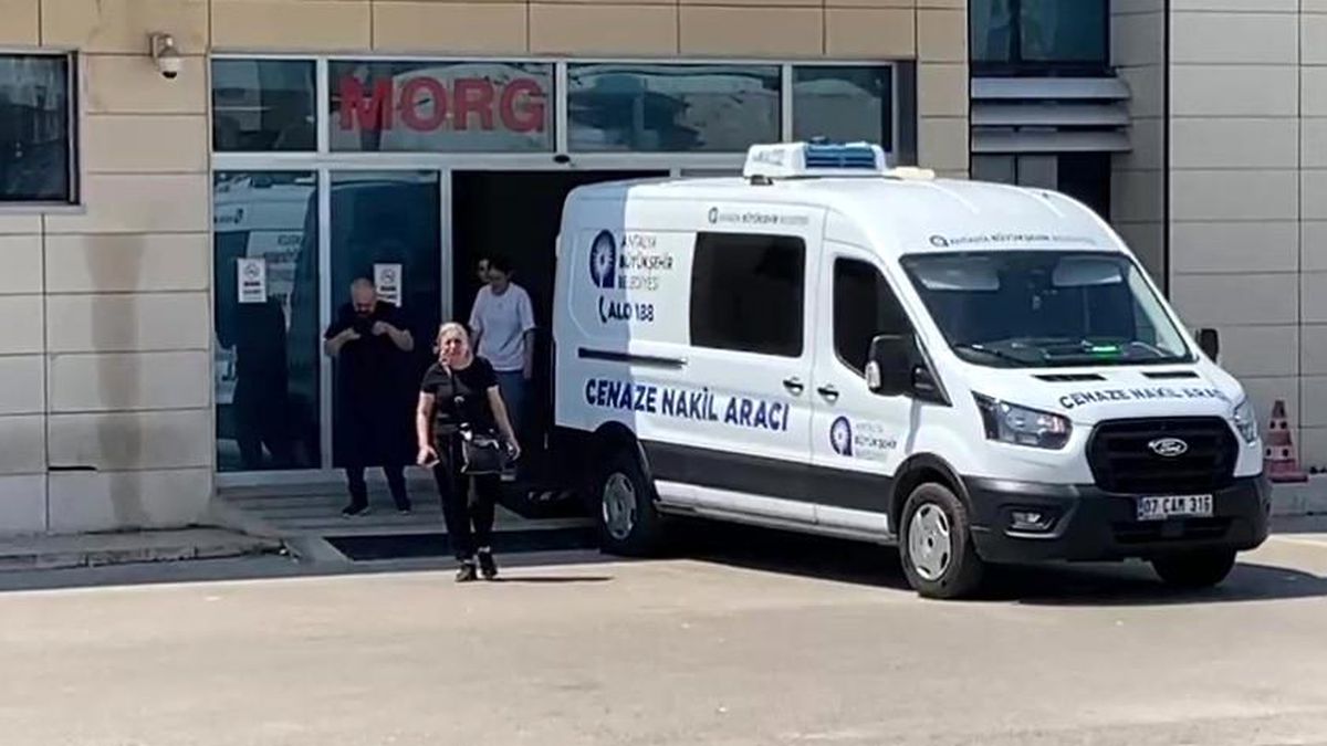 Tedavi gören babasına yastık almaya giderken kaza geçirdi, 15 günlük yaşam savaşını kaybetti