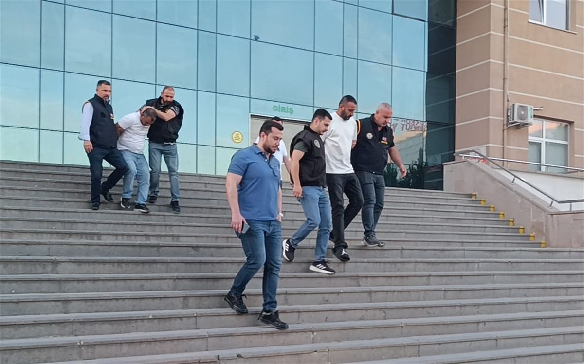 Tekirdağ'daki silahlı ve bıçaklı kavganın ardından yakalanan 2 şüpheli tutuklandı
