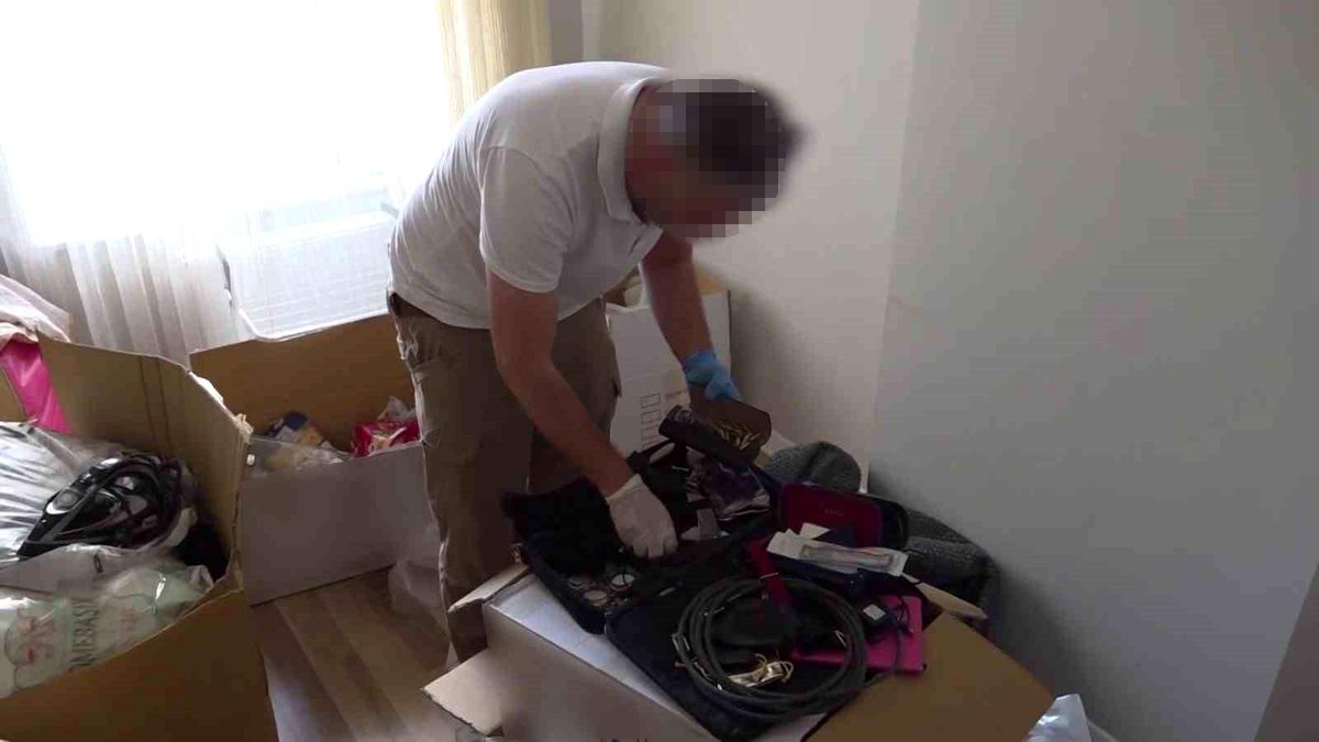 Avrupa ülkelerine 'dijital mektup' göndererek dolandırıcılık yapan şebeke çökertildi